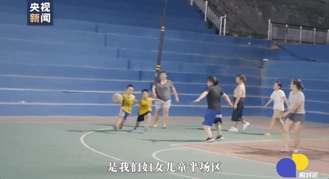 篮球冠军小奖品都有哪些_篮球冠军奖品有哪些_篮球冠军奖杯叫什么