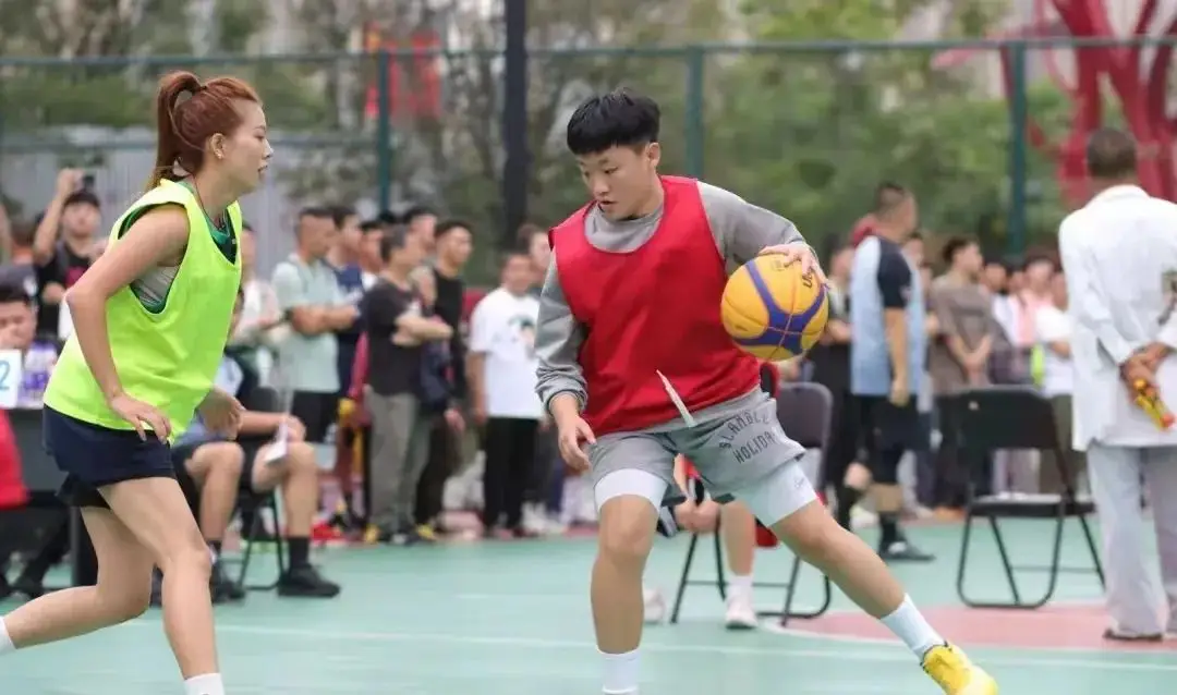 成都杉板桥篮球场规则_板桥篮球场_成都桥下篮球场