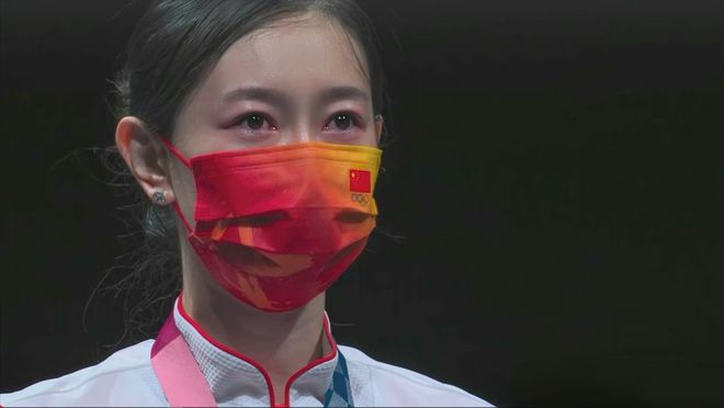 奥运女击剑冠军程_奥运会击剑女冠军_2021奥运会击剑运动员