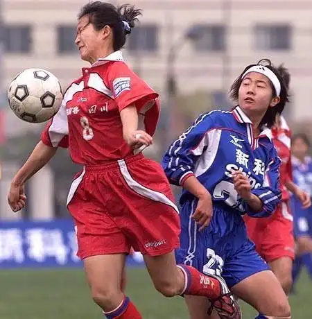 四川足球第一个冠军是_足球四川冠军是哪个队_四川足球最好成绩