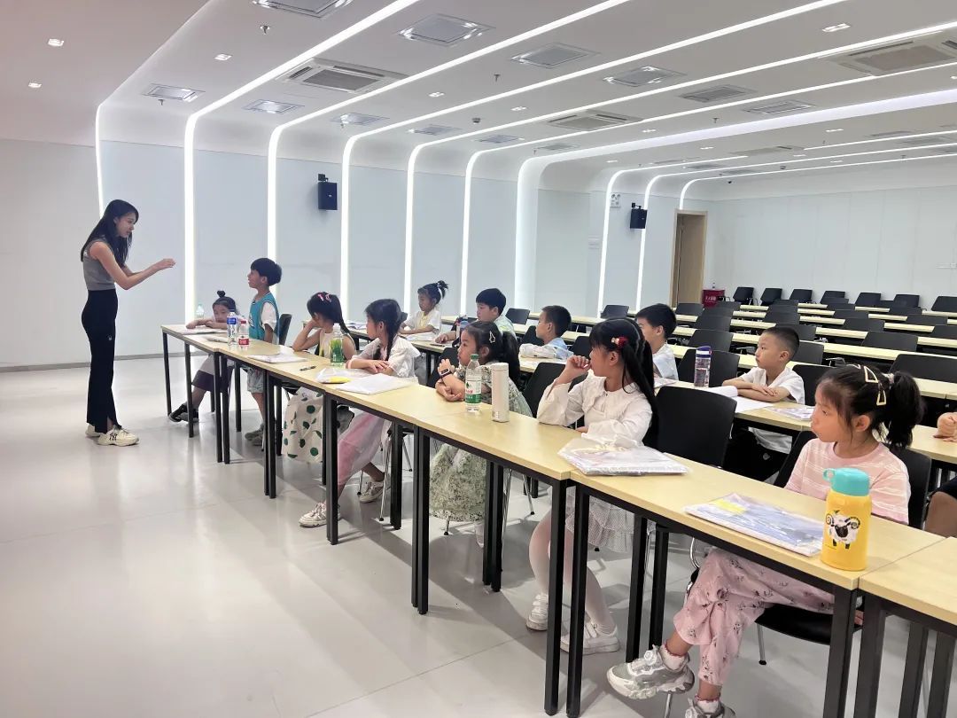 小学生学体操松江_体操松江小学生学什么_上海小学体操