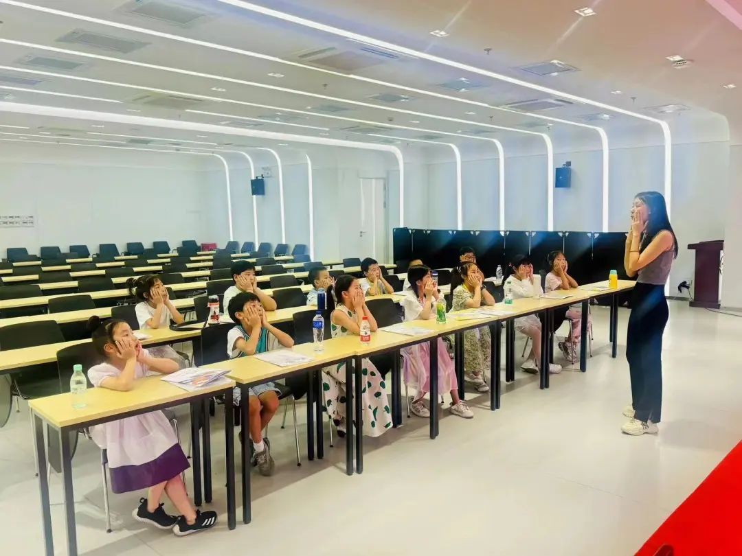 小学生学体操松江_上海小学体操_体操松江小学生学什么