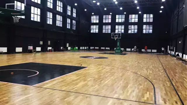 哈尔滨莱飞跃篮球馆怎么收费_哈尔滨莱飞跃篮球官网_哈尔滨莱飞跃篮球赛冠军