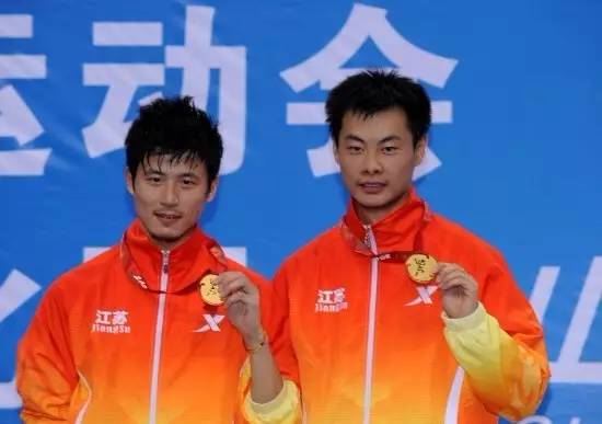 举重全运会赛程_举重冠军全运会是谁_四届全运会举重冠军