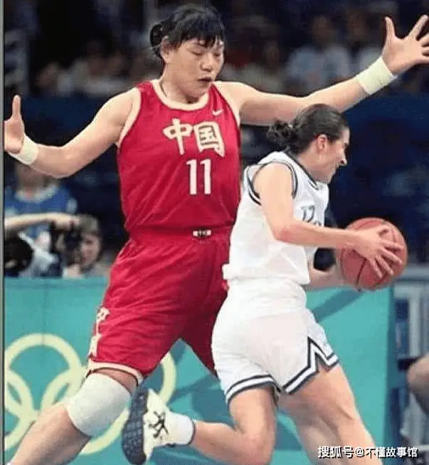 篮球历史最佳球员_篮球历史国际最佳阵容是谁_世界篮球历史最佳阵容