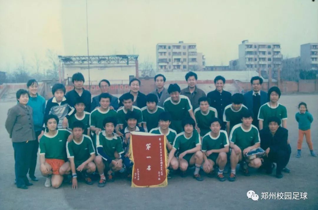 足球历史入场方法_足球入场顺序_足球入场式视频